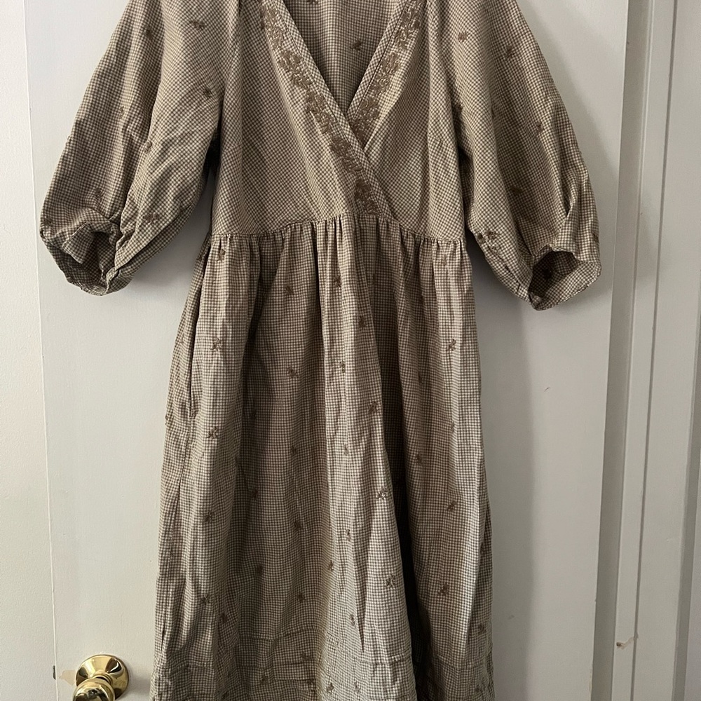 Madewell Tan Gingham V-Neck Dress